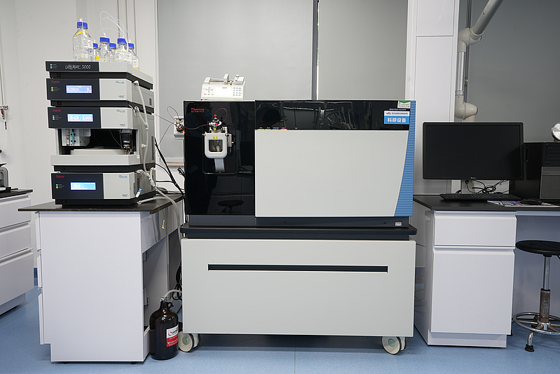 三合一组合超高分辨液质联用仪（型号：Orbitrap Fusion）